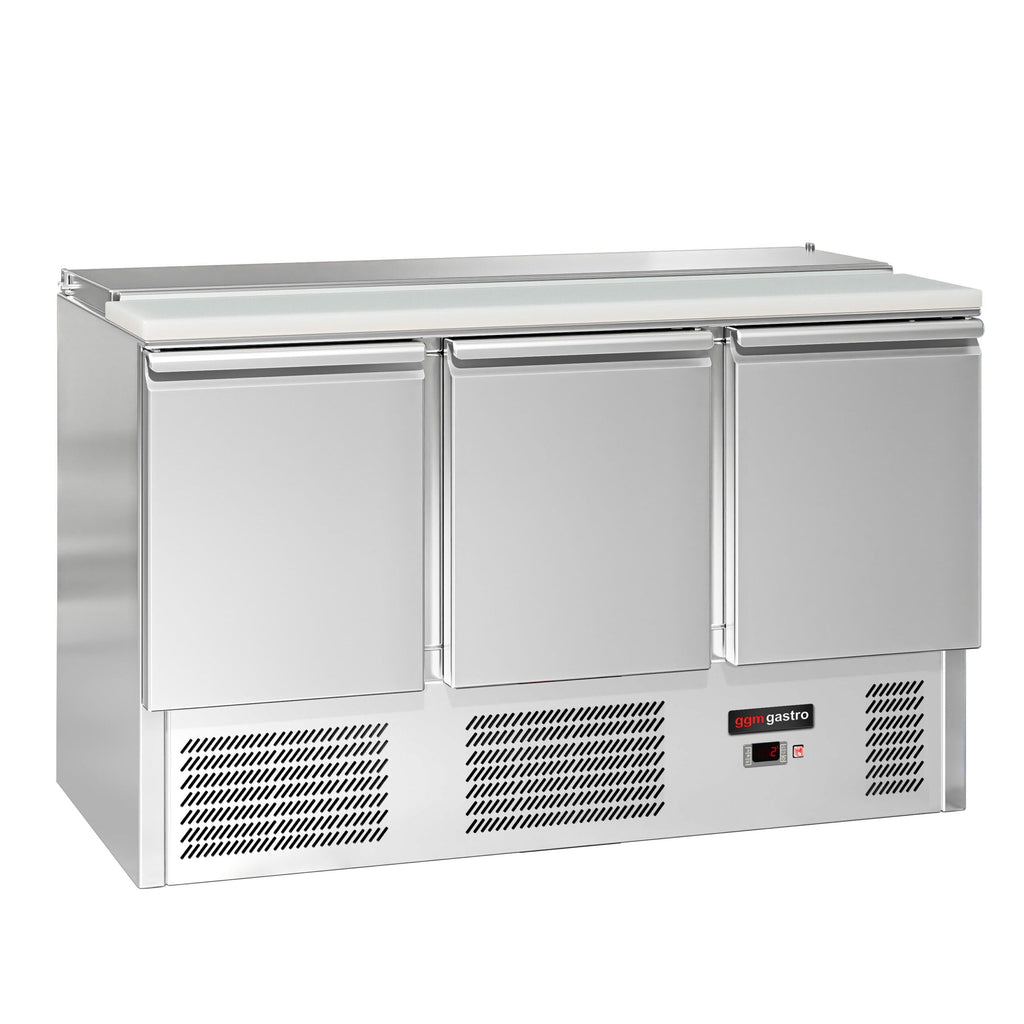Saladette Eco - 1,37 x 0,7 M - con 3 puertas  GGM Gastro