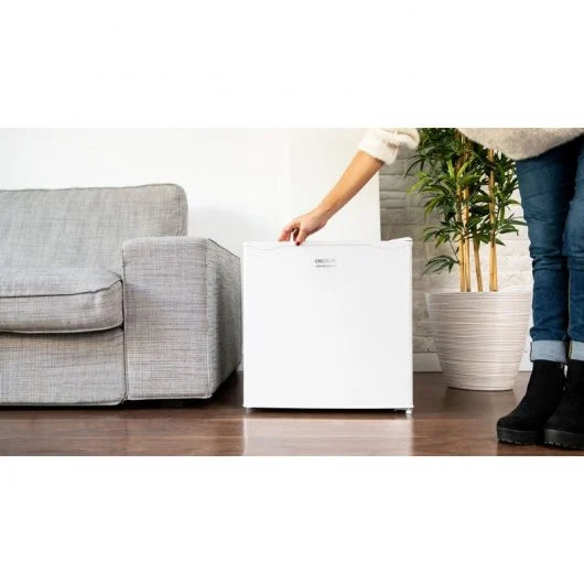 Cecotec Mini nevera GrandCooler 20000 SilentCompress